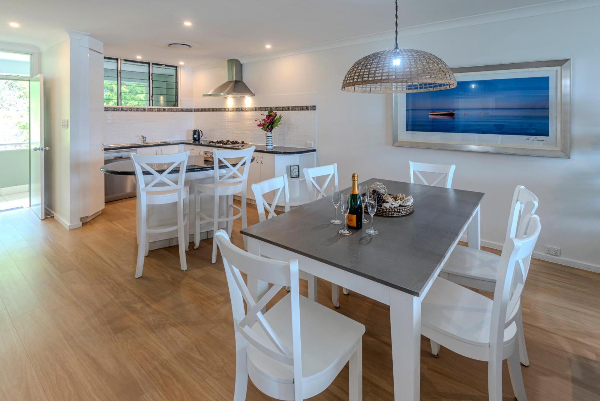 Lagoon Beachfront Lodge 202 On Hamilton Island By Hamorent المظهر الخارجي الصورة